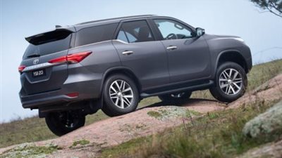 بالصور.. إزاحة الستار عن «فورتشنر» الجديدة بأستراليا