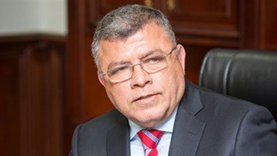 وزير الاتصالات يكشف طريقة تحويل العملاء إلى الأسعار الجديدة للإنترنت