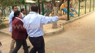 بالصور.. نائبة المصريين الأحرار تواصل جولاتها بمدارس منشأة ناصر