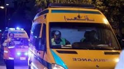 إصابة 3 أشخاص في تصادم سيارة وجرار زراعي بالمنيا