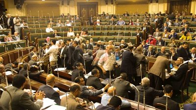 رسميا.. البرلمان يوافق على إشراك القطاع الخاص في تشغيل وإدارة المترو