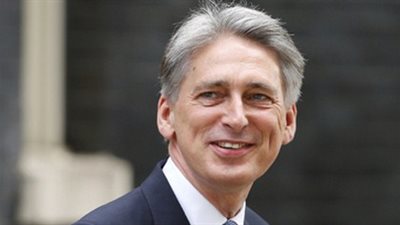 وزير خارجية بريطانيا يهنئ العالم الإسلامي بعيد الفطر