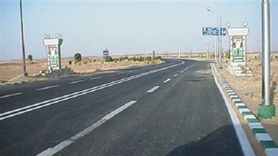 أمن الوادي الجديد ينفي إغلاق طريق «الخارجة - أسيوط»