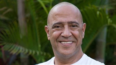 أشرف عبد الباقى ينهى 