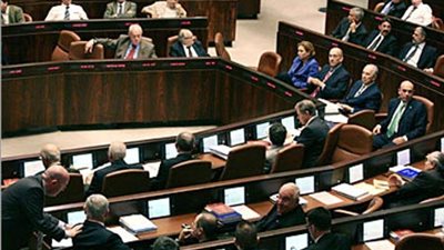 اليمين الإسرائيلي يعد سلسلة قوانين متطرفة مع افتتاح أعمال الكنيست