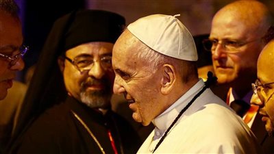 نشرة «توك شو».. وأبرزها: بابا الفاتيكان: الرب لا يحتاج حماية البشر