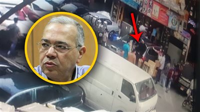 بالفيديو.. فضيحة جديدة لرئيس المصريين الأحرار.. الأمن يقتحم شركة عصام خليل في وسط البلد.. قوات الشرطة تصادر ٧ كراتين من المستندات تشير إلى تورطه في التهرب الجمركي