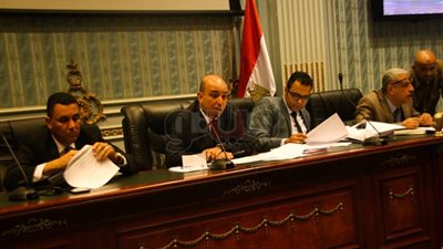 اتصالات البرلمان توافق مبدئيا على موازنة البريد