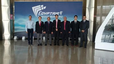 أكاديمية مصر للطيران تستقبل وفدا من شركة AVIC الصينية