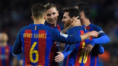 إنريكي يكشف قائمة برشلونة للديربي و إنييستا يغيب