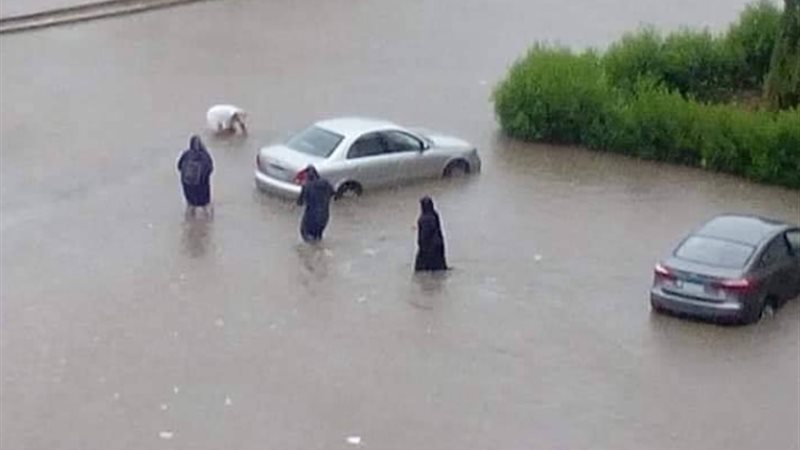 سقوط مياة الامطار