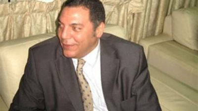 السفير المصرى بليبيا يجتمع مع أسرة المواطن المصرى الذى توفي في طرابلس