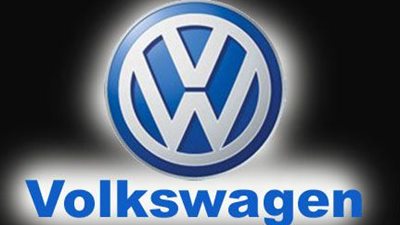 فولكس فاجن تهدد بطرد موظفيها حال فرض غرامة مالية عليها
