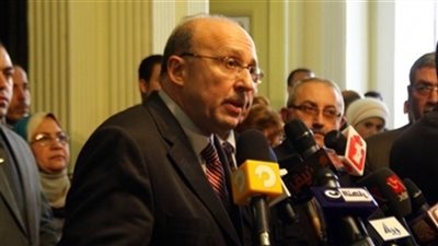 وزير الصحة يتابع خطة التأمين الطبي في العيد من غرفة عمليات الوزارة