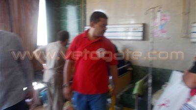 بالصور.. الهلال الأحمر بالمنيا يحتفل بالعيد وسط مرضى 