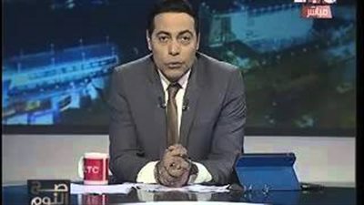 بالفيديو.. «الغيطي» يرثي «حمار» القليوبية بقصيدة شعر على الهواء