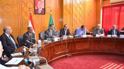 إعلان خلو حى أول وثالث الإسماعيلية من الأمية