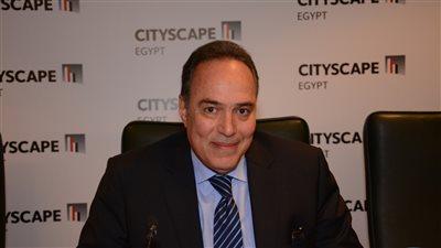 «فتح الله فوزي» يشكك في نجاح مشروع دار مصر للإسكان المتوسط