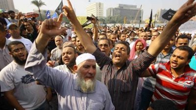 «الإرهابية» تدعو أنصارها لاستمرار التظاهر أيام العيد