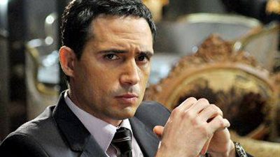 ظافر العابدين يسافرإلى تونس بعد الاطمئنان على «تحت السيطرة»