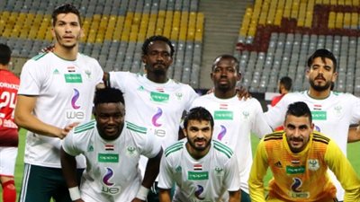 المصري يتقدم على 