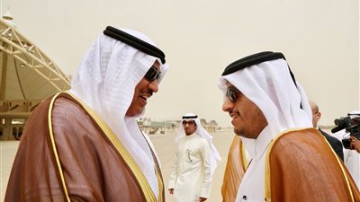 وزير الخارجية القطري يصل إلى الكويت