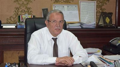 محافظ المنيا يكرم عددا من الأمهات المثاليات