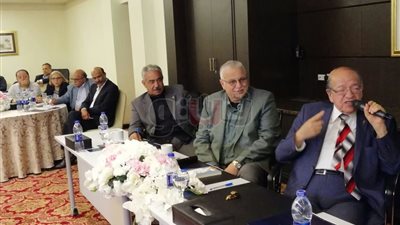 عالم مصريات: الإخوان صناعة إنجليزية (صور)