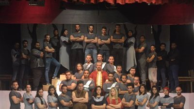 مسرح الطليعة يقدم 3 عروض يوميا لجمهور العيد