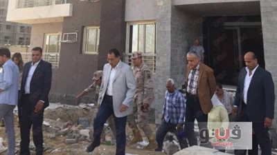وزير الإسكان يتفقد شقق المرحلة الثانية بـ«دار مصر» في الشيخ زايد