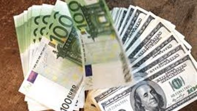 الدولار يرتفع قرشا.. واليورو يواصل صعوده اليوم