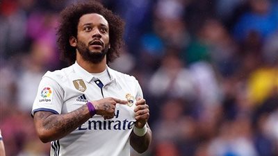 بالفيديو.. «ريـال مدريد» يتصدر الليجا مؤقتا بثنائية أمام فالنسيا