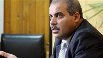 رئيس جامعة الأزهر يشكك في حادث دودة في طعام طلاب عين شمس