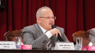 رئيس جامعة القاهرة: الإرهاب يعتمد على الحفظ والتلقين