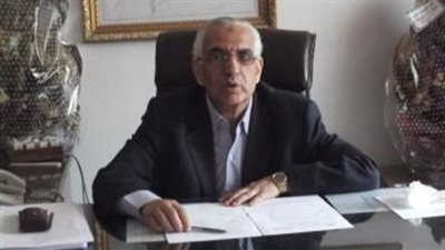 إضراب العاملين بإدارة النفايات بمديرية الصحة بالقليوبية