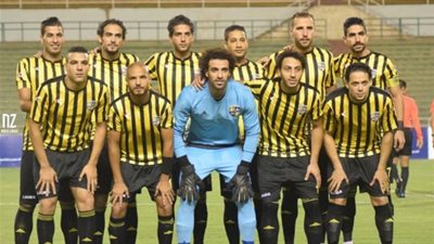 المقاولون يتقدم على الجيش 1/2 في الشوط الأول