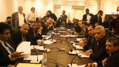 طاقة البرلمان توافق على موازنة وزارة الكهرباء والهيئات التابعة