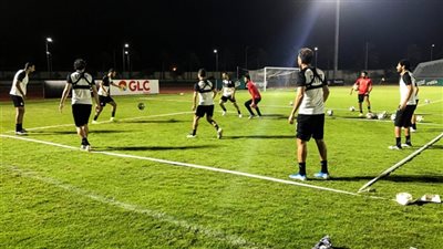 تدريبات بدنية لثلاثي المنتخب وحامد وعلاء ينضمان غدا