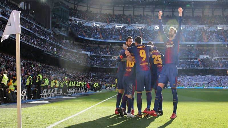 فريق برشلونة _ ارشيفية