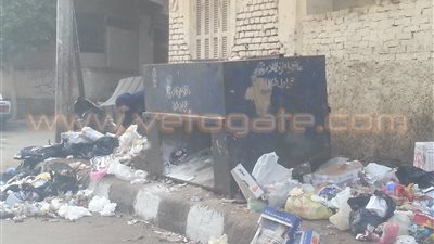 بالصور.. القمامة تغزو ميادين مدينة طنطا في ثاني أيام العيد