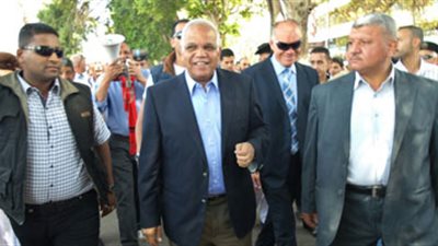 محافظ القاهرة يتفقد محور مؤسسة الزكاة