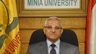 رئيس جامعة المنيا يشهد حفل تكريم الأمهات المثاليات