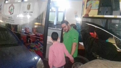 التضامن تنقذ طفلا معاقا وتسلمه لأسرته قبل استغلاله في الشارع