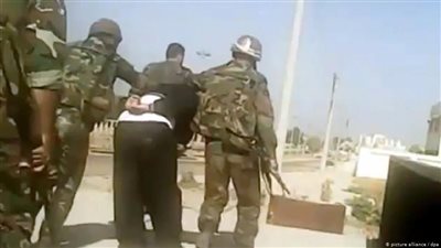 مذكرة اتهام ضد ضابطين من المخابرات السورية لارتكاب جرائم ضد الإنسانية