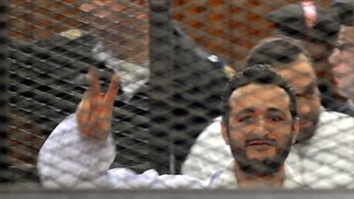 إحالة دعوى بطلان حبس «دومة» انفراديا للمفوضين