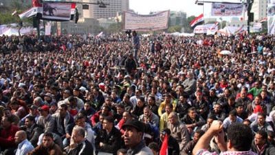 مسيرة لمعتصمى التحرير تطوف أرجاء الميدان