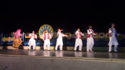 بالفيديو والصور.. «مطروح» تنظم حفلًا بدويًا على كورنيش المدينة