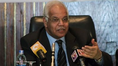 محافظ القاهرة يتفقد محورى مصطفى النحاس ومؤسسة الزكاة