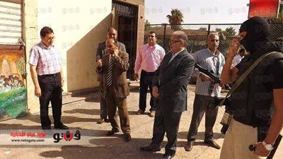 بالفيديو والصور.. حملة موسعة لإزالة التعديات على أرصفة الشوارع بالفيوم