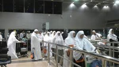 شركات الطيران الخاصة تسير 8 رحلات لنقل 1200 معتمر للسعودية